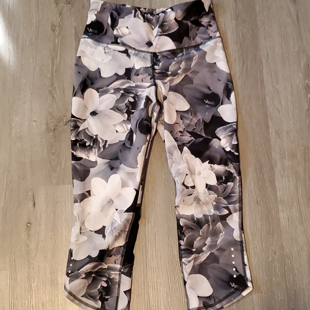 Old Navy workout capris